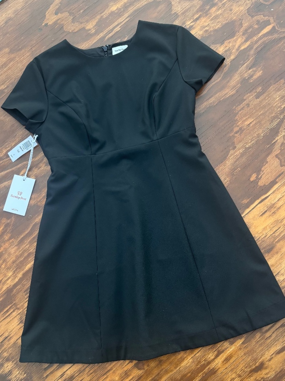 NWT Aritzia Sunday Best Kudrow Black Mini dress Size 6